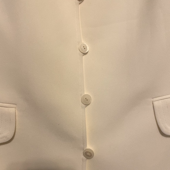 Preston & York Papyrus/Shell Colored Jacket and Skirt Work Suit sz. 18 - Picture 2 of 10